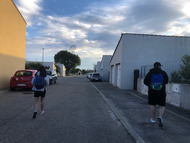 dexu distributeurs dans une rue Les Pennes Mirabeau